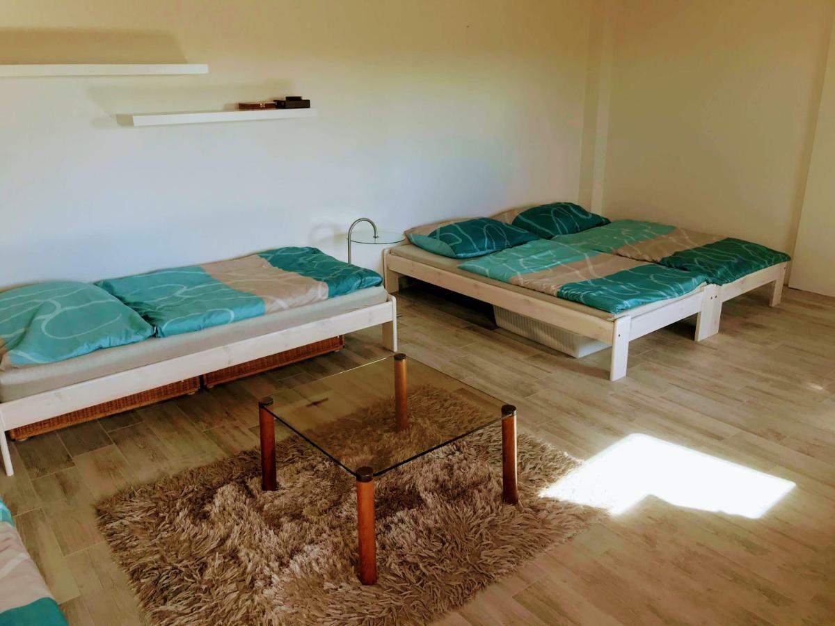הוסטופצ'ה Apartman Pavlenka מראה חיצוני תמונה